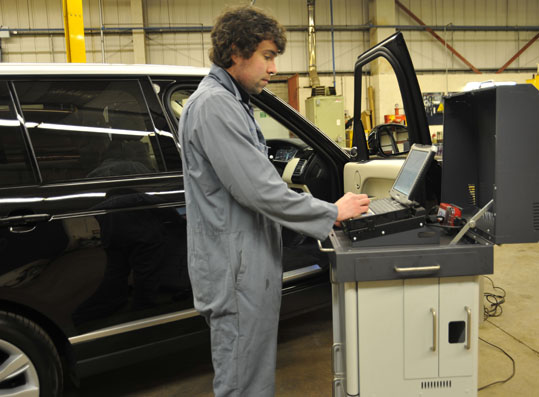 Initial Training Completed  Land rover  Range Rover 2013